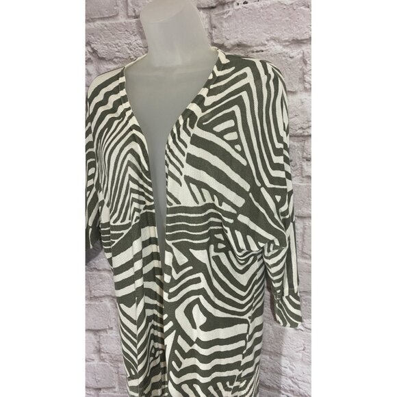 CHICOS 2 L Cardigan Sweater Open Front Lightweight Dolman 3/4 Sleeve Stretch - Picture 6 of 9